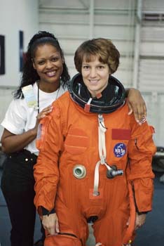 McDougle and STS-114 Return to Flight Commander Eileen Collins during crew training at the NBL