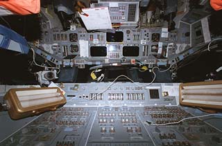 Shuttle flight deck (empty)