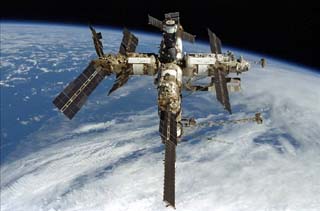 Mir Space Station, viewed form the Orbiter Endeavour