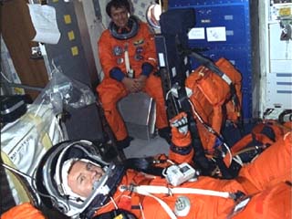 Launch entry suited crewmembers